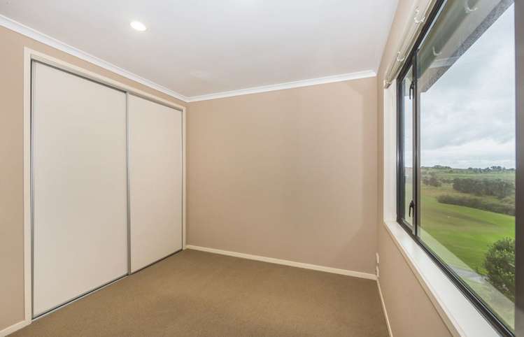 17 Lagoon View Gulf Harbour_8