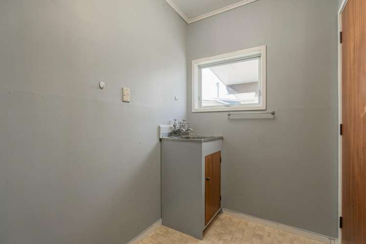 14 Titoki Avenue Waipahihi_16
