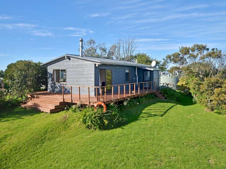 55 Pinedale Crescent Riversdale Beach_1