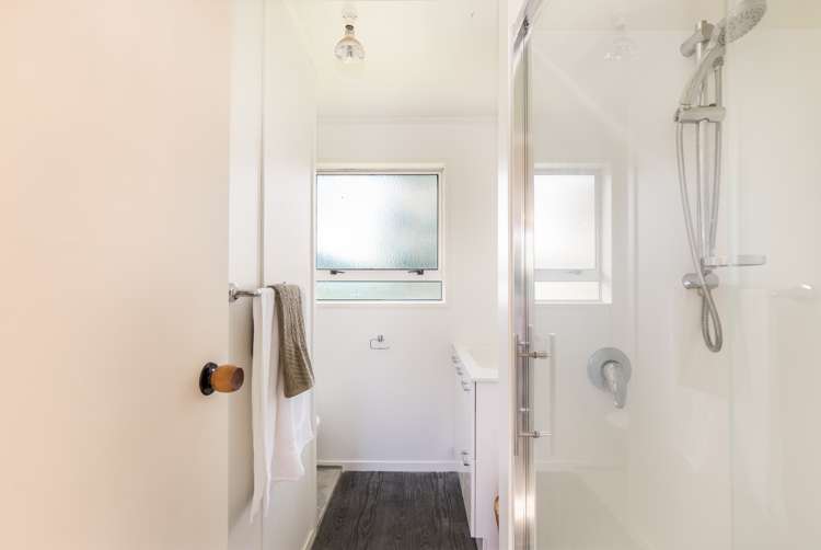 137 Burns Street Leamington_13