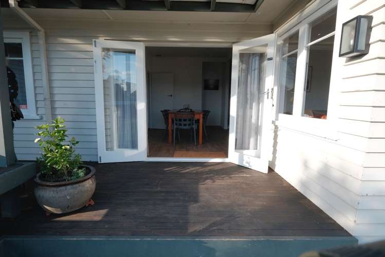 248 Fox Street Hamilton East_6