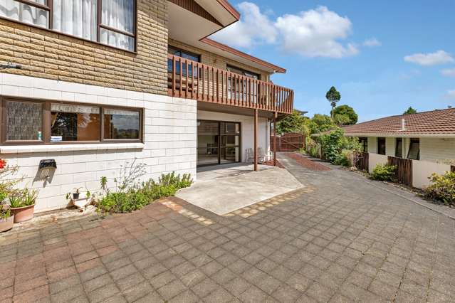 223 Fairway Drive Kamo_2