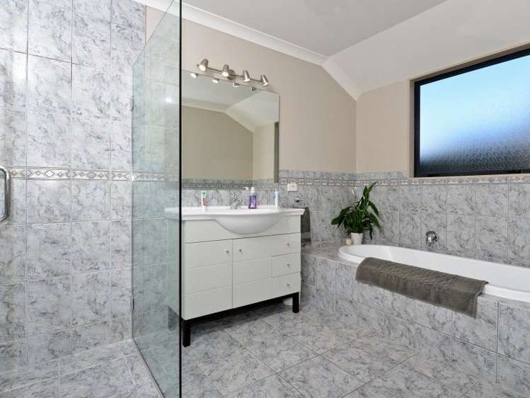 22 Westminster Place Rototuna North_13