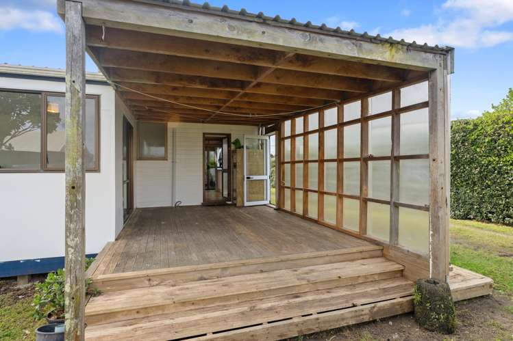 3A Manuka Street Otaki Beach_20