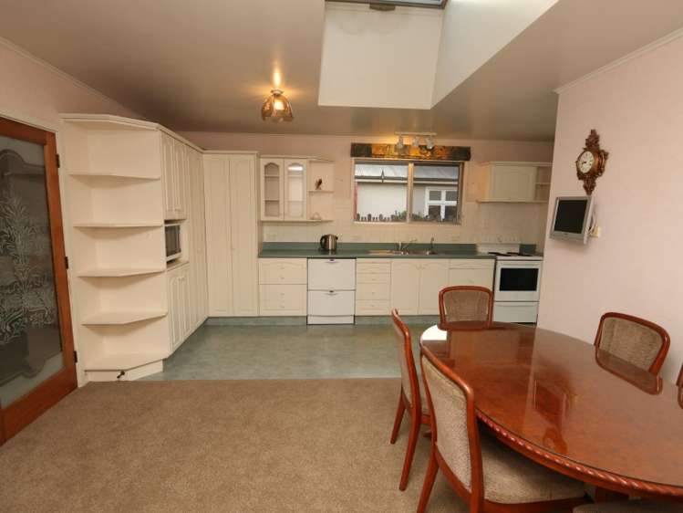 48 Belt Road Allenton_13