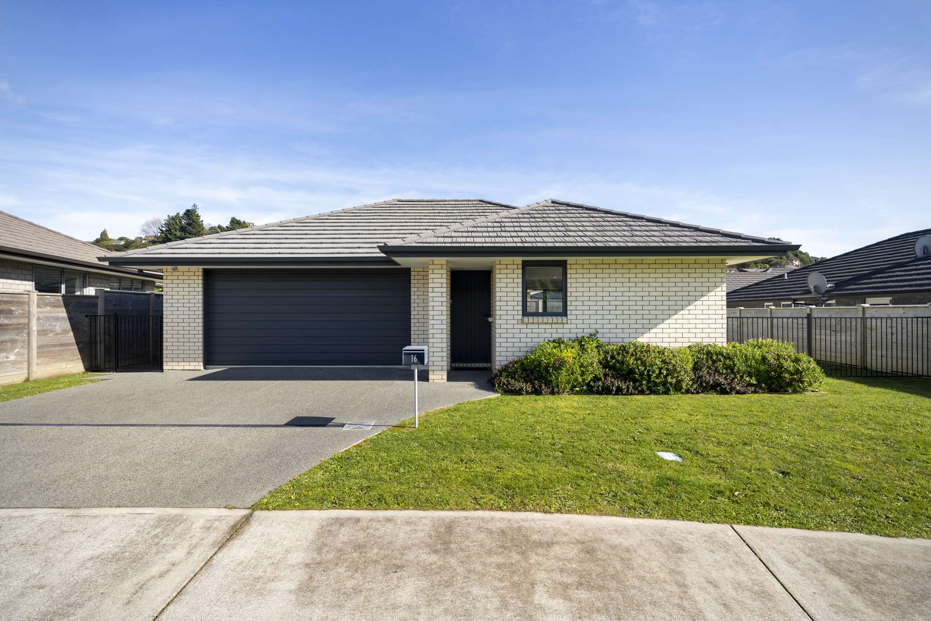 16 Tradewinds Drive Whitby_0