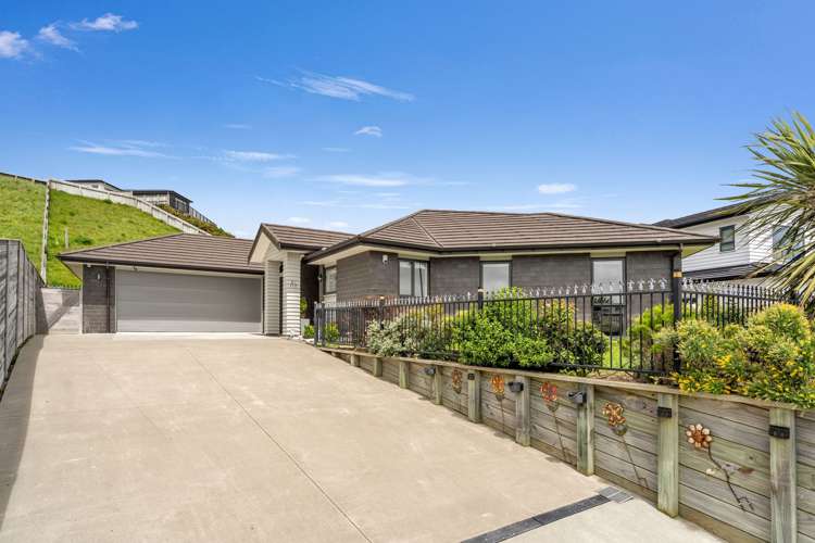 117 Queen Charlotte Drive Aotea_17