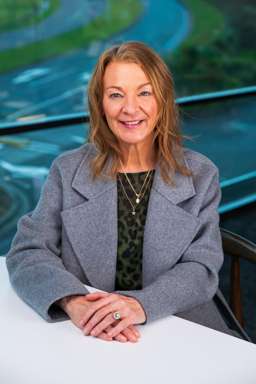 Paula Ward