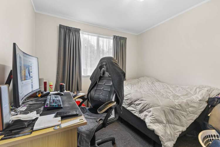 313 Roscommon Road Clendon Park_7