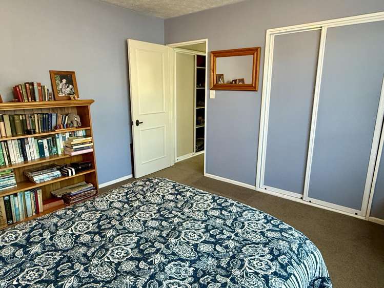 25c Thomson Street Avenal_24