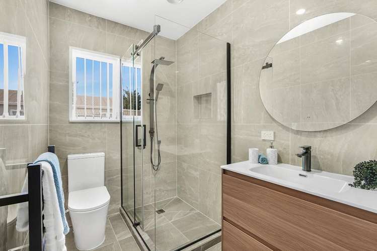 16 Normandy Avenue Melville_18