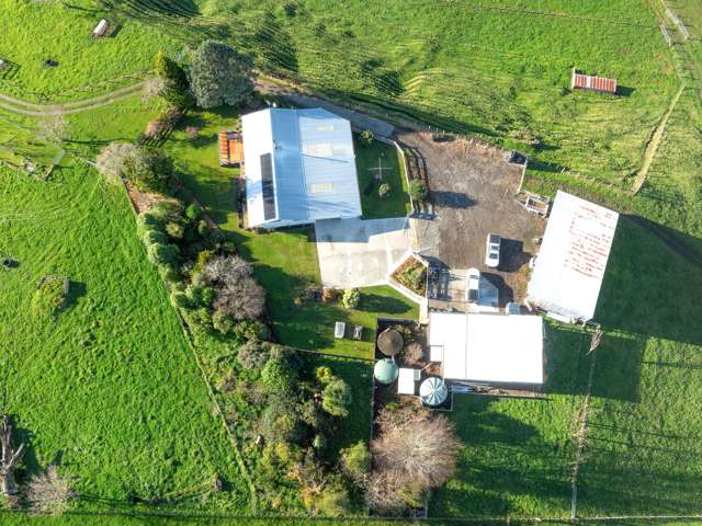 2277 Lake Road Frasertown_1