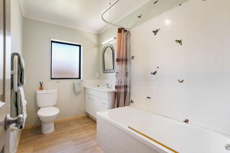 105 Avalon Place Whangamata_15