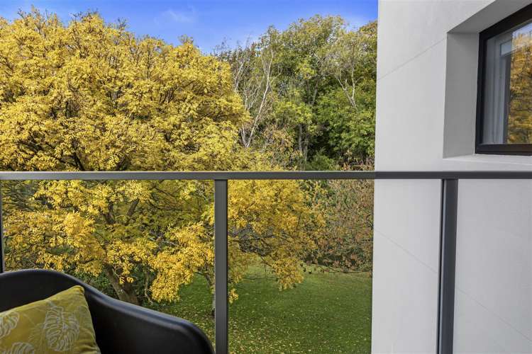 202/18 Carlton Mill Road Merivale_13