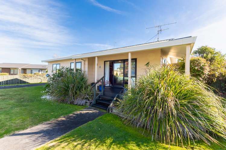 83 Queens Road Waikanae Beach_24