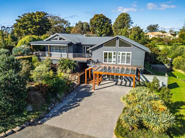 ELEVATED SUNNY NORTH FACING & LOW MAINTENANCE