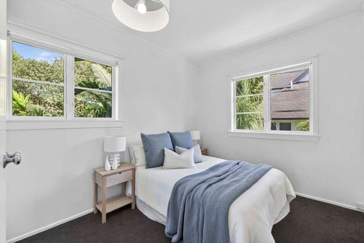 8 Robley Crescent Glendowie_16