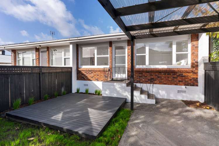 8/27 Nikau Street New Lynn_17