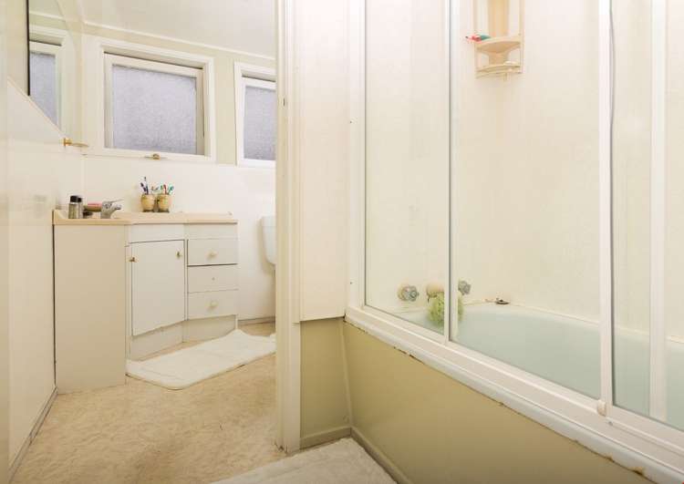 2/220a Church Street Onehunga_12