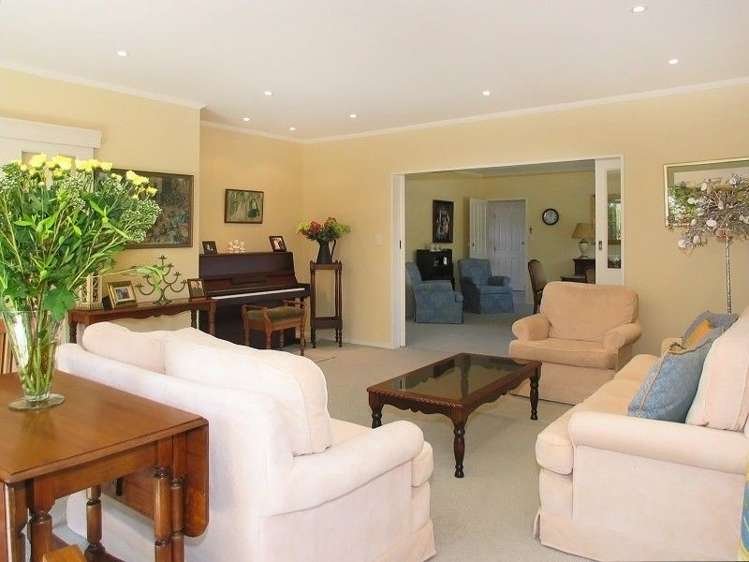 12 Gray Street Pukerua Bay_10