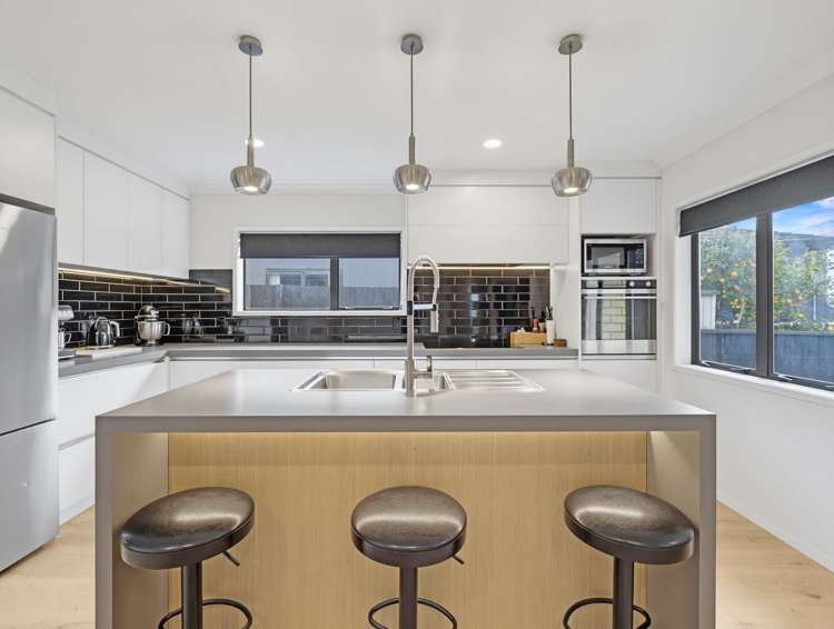 16A Bullmore Place_0