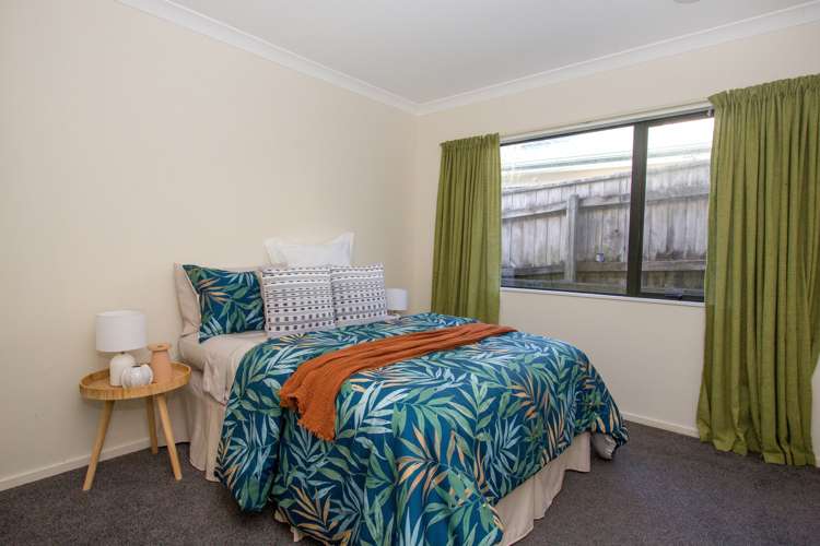 14A Claverton Grove Churton Park_12