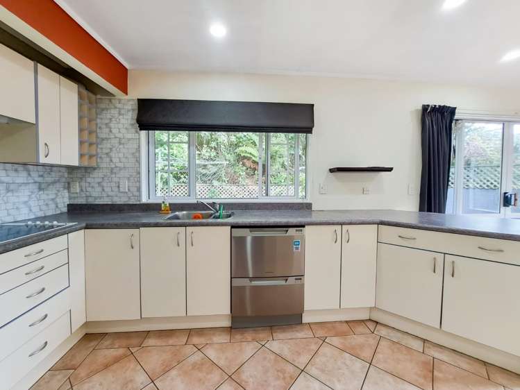 56 Kowhai Street 10629_1