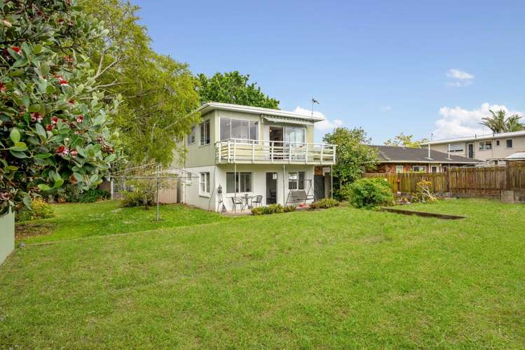 17 Waterlea Avenue Mangere Bridge_13