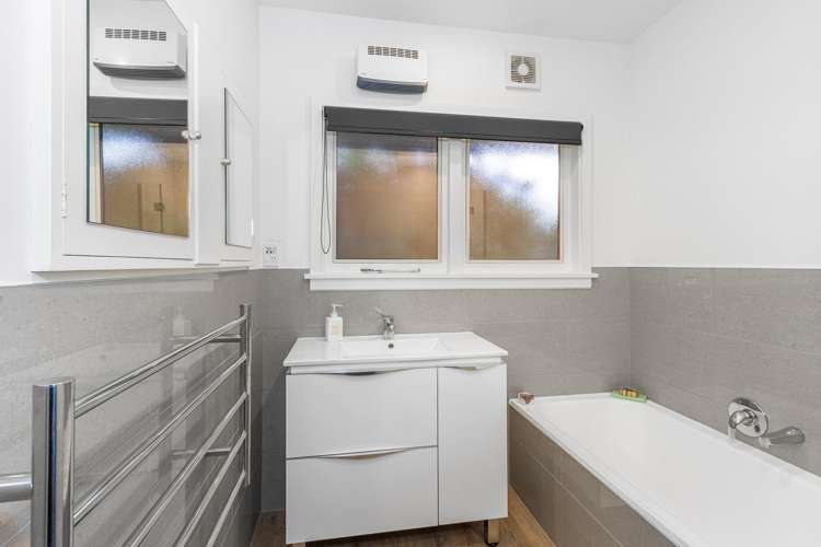 10 Woodford Terrace Ilam_12