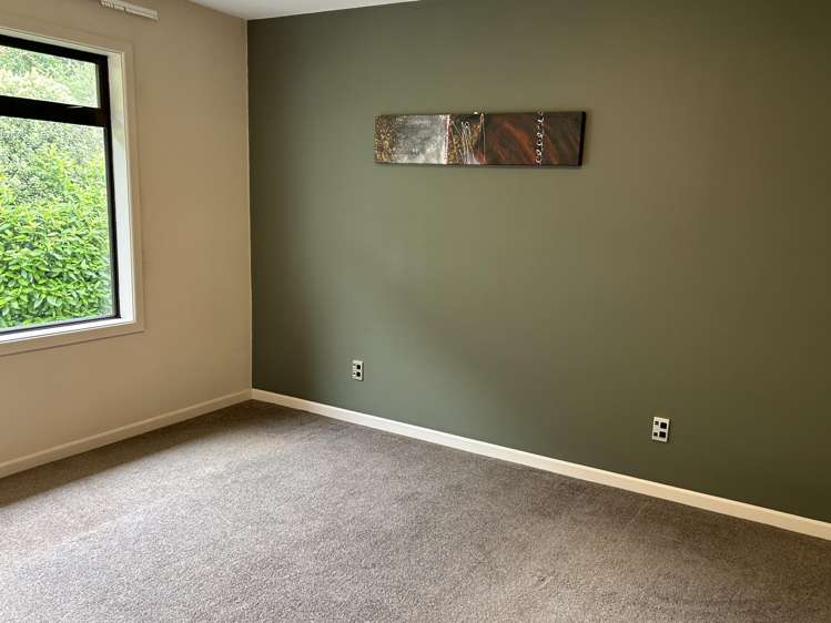 986 Selwyn Road Burnham_13