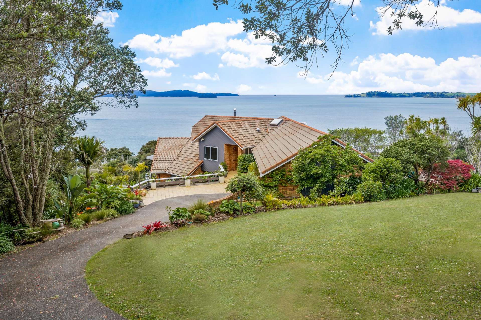 47 Puriri Place Sandspit_0