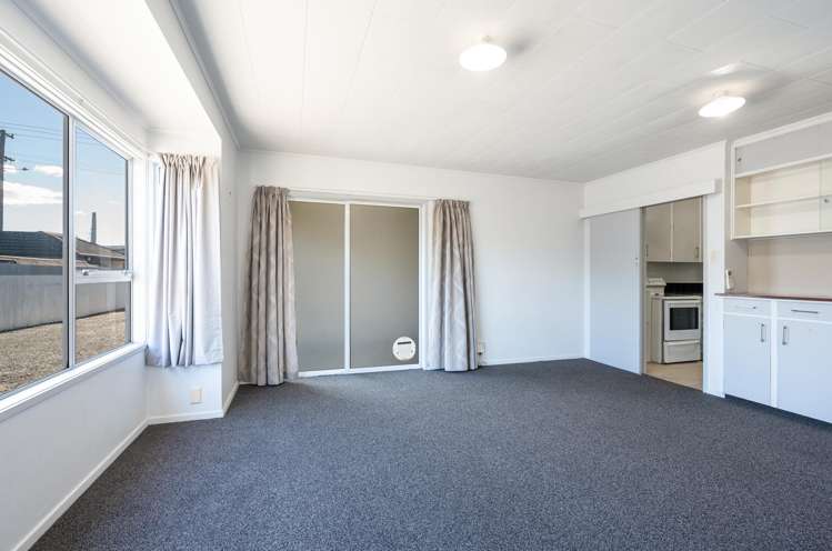 2/107 Parkers Road_4
