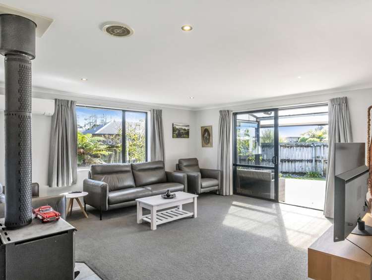 6 Kawatiri Place Westport_2