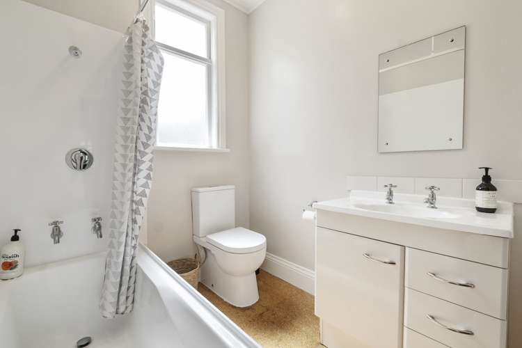 14 Carnarvon Street Belleknowes_16