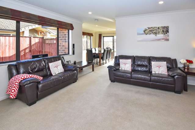 12 Allerton Place Wattle Downs_1