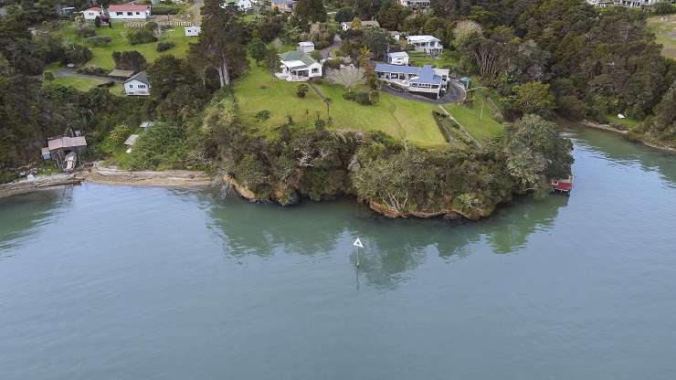 bremner633b66b78a6011e9bc0ccae6e0220762