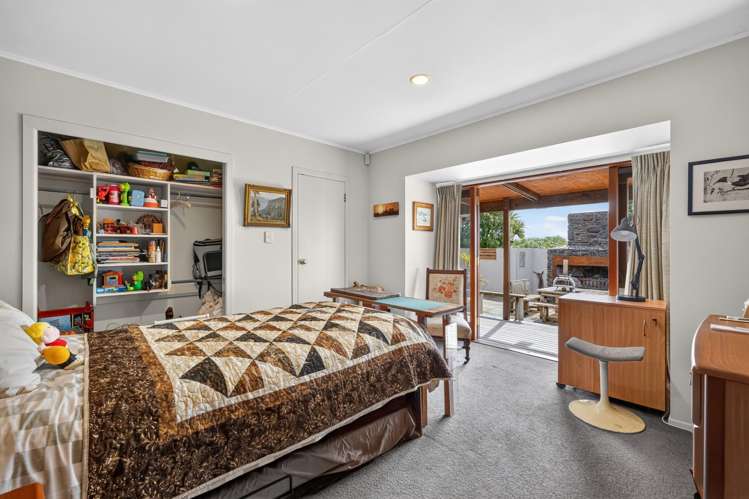 181 Lund Road Aongatete_18