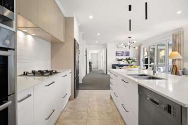 93 Valley Road_3