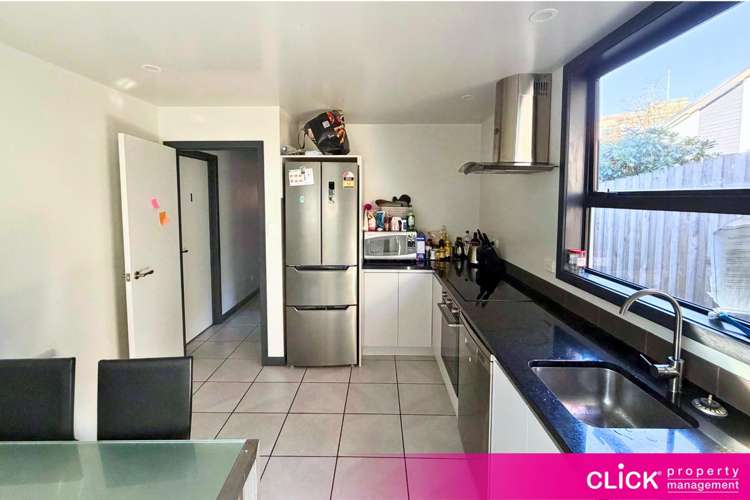 2/119A York Place 2202_7
