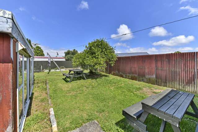 8 Bettina Place Manurewa_3