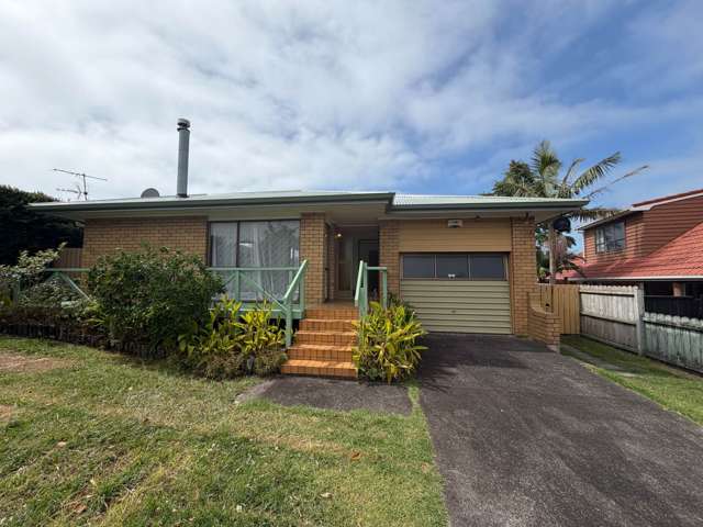 3-Bedroom Family Home in Belmont