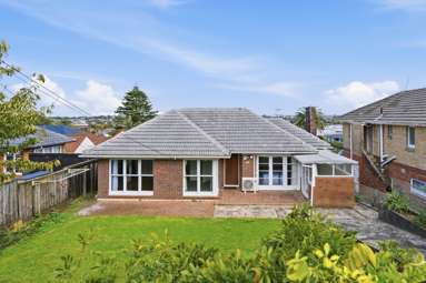 481 Mount Albert Road_1