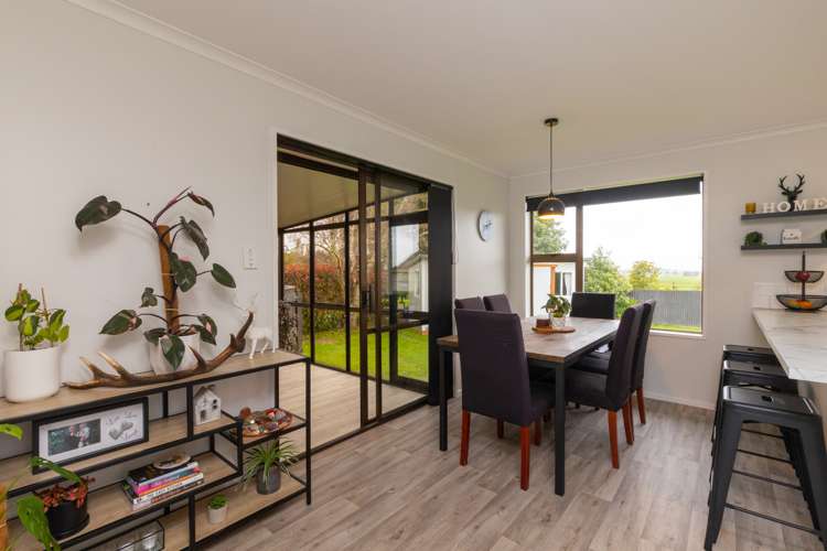 76 Watershed Road Bunnythorpe_8