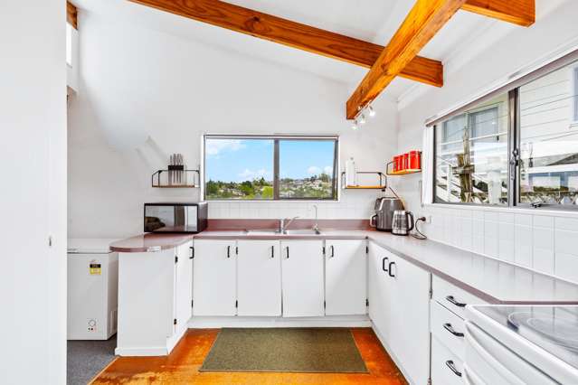 13 Frosses Place Massey_4