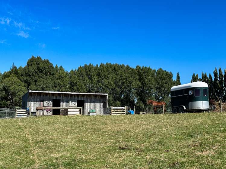 50 Mill Road Gore Surrounds_24