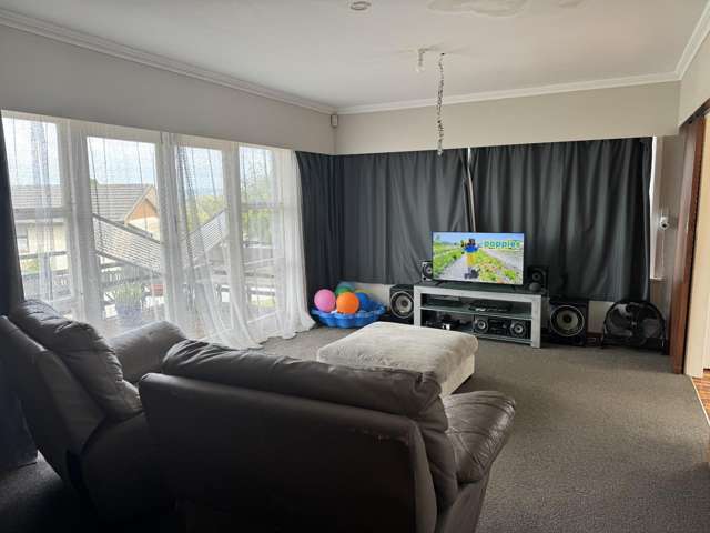 14 Cowley Drive Temple View_1