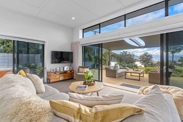 12 Flora Dora Parade Lake Hawea_2