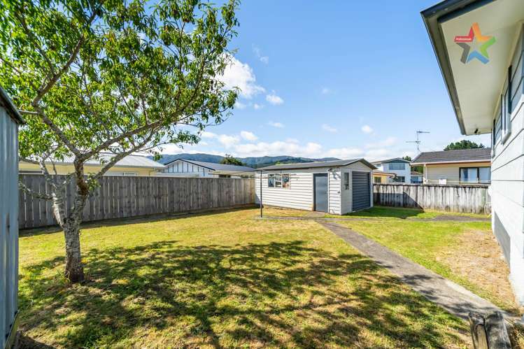 38 Mcgowan Road Wainuiomata_17