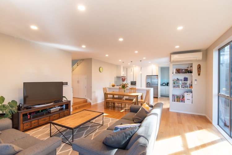 3 Zara Court Windsor Park_1