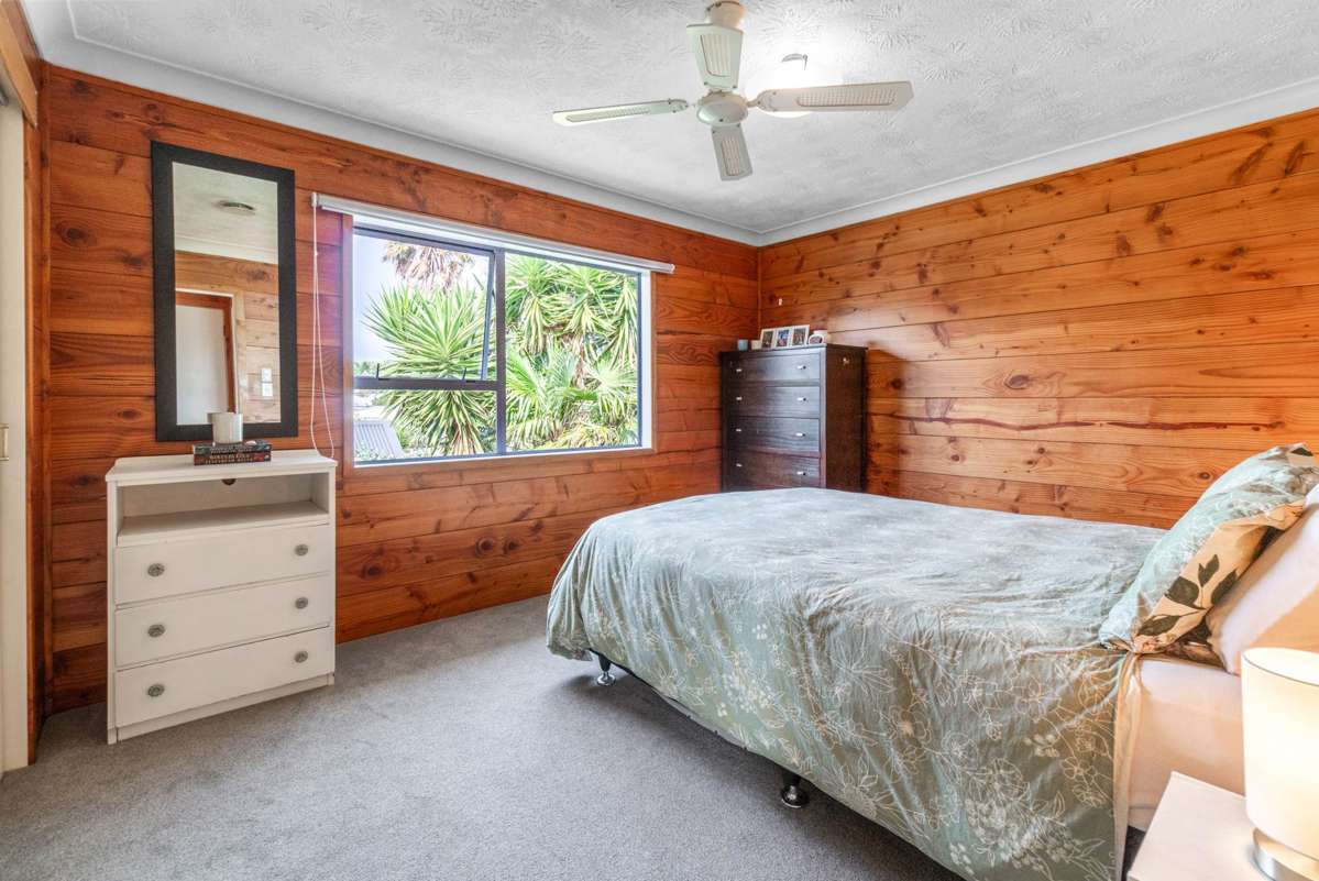 2/2/3 Clarks Beach Road_4